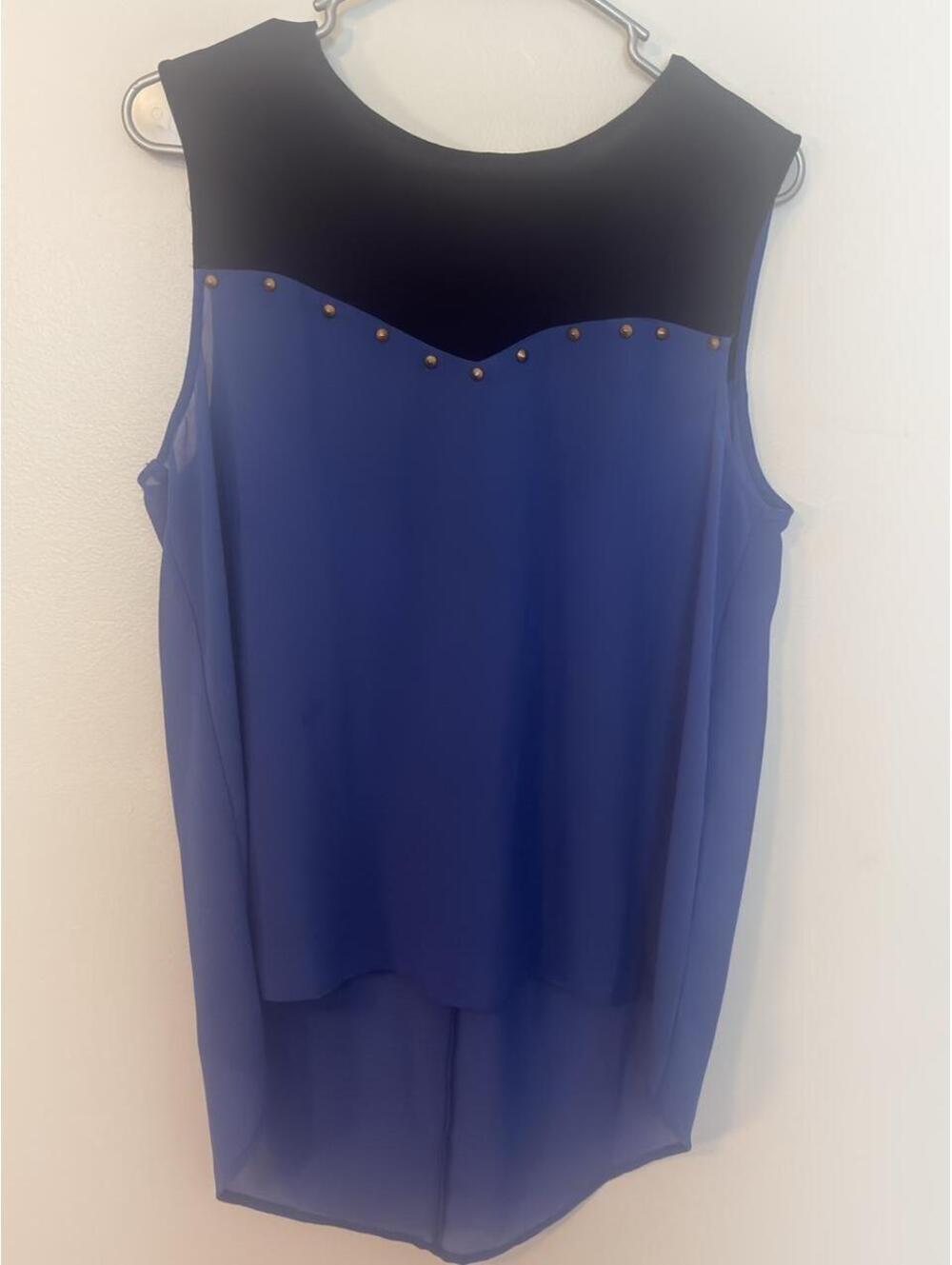 New Without Tags Blue and Black Women's blouse